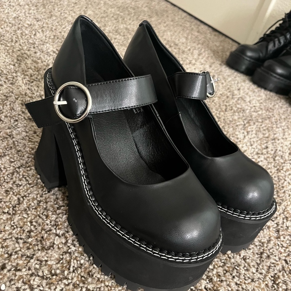 Dolls kill Mary Jane loafers